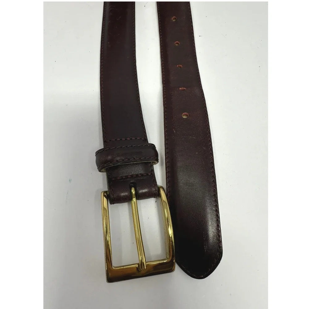 LL Bean Mens Burgundy Leather Belt 42 Solid Brass Buckle Made in Turkey 0VT4731
